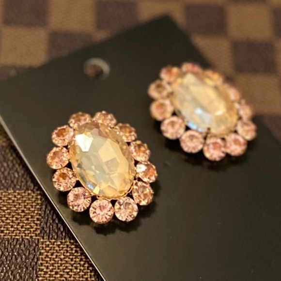 NWT Large Pink Jewels Stud Statement Earrings - Picture 3 of 13